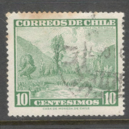 Chile 1961 10 Centesimos Green Local Motives Stamp - Perfin: 14.0