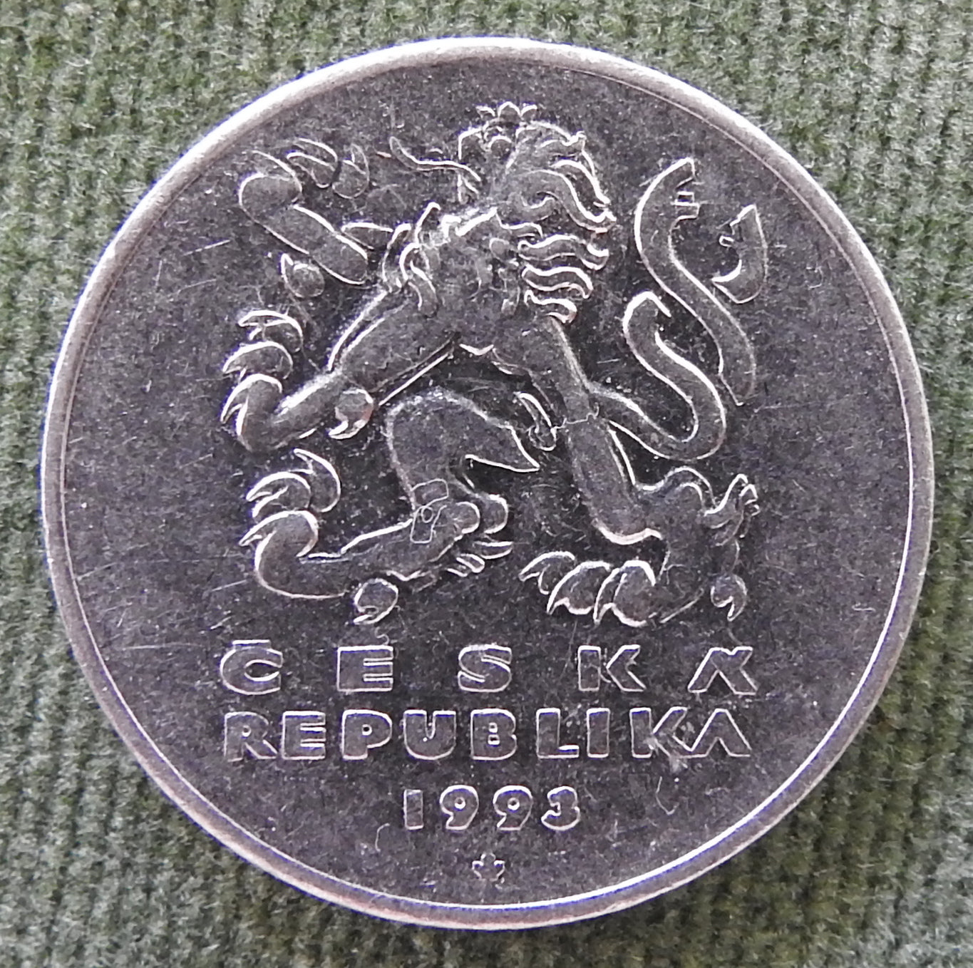 Ceska Czech Republic 1993 5 Koruna Coin - Circulated