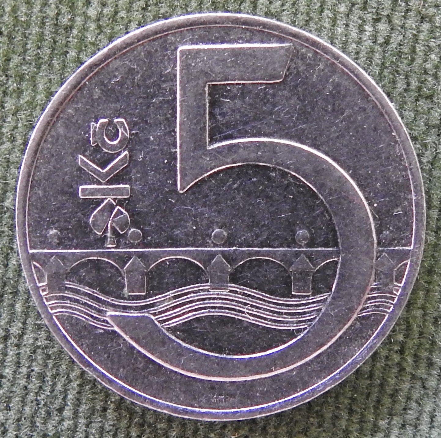 Ceska Czech Republic 1993 5 Koruna Coin - Circulated