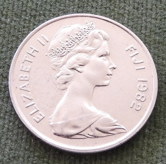 Fiji 1982 10 Cent Queen Elizabeth Coin
