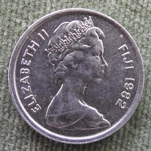 Fiji 1982 5 Cent Queen Elizabeth Coin - Drum