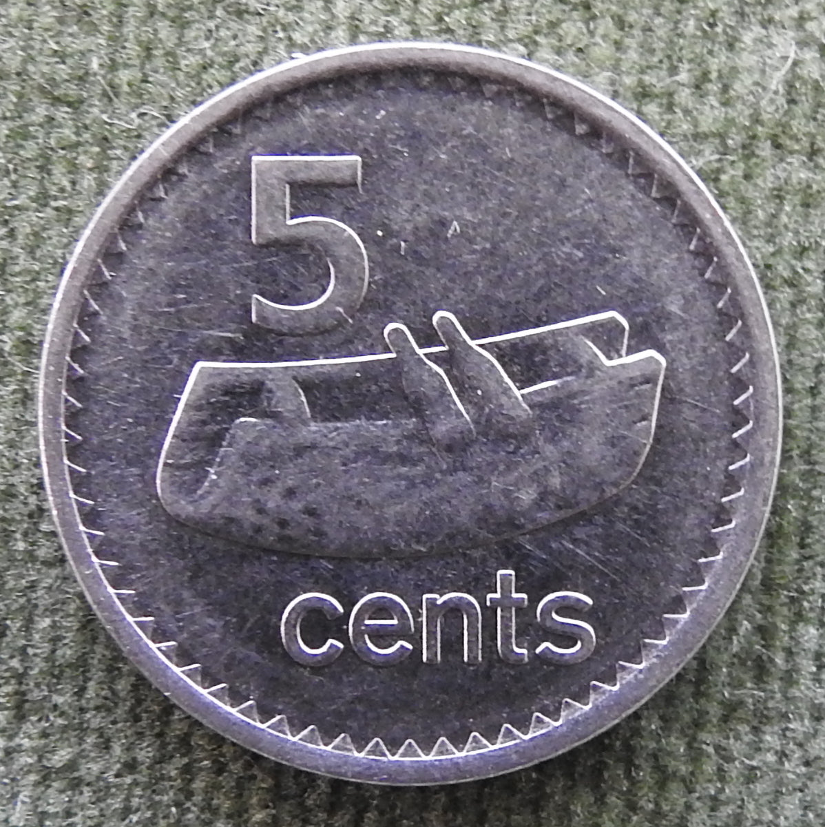 Fiji 2009 5 Cent Queen Elizabeth Coin - Drum