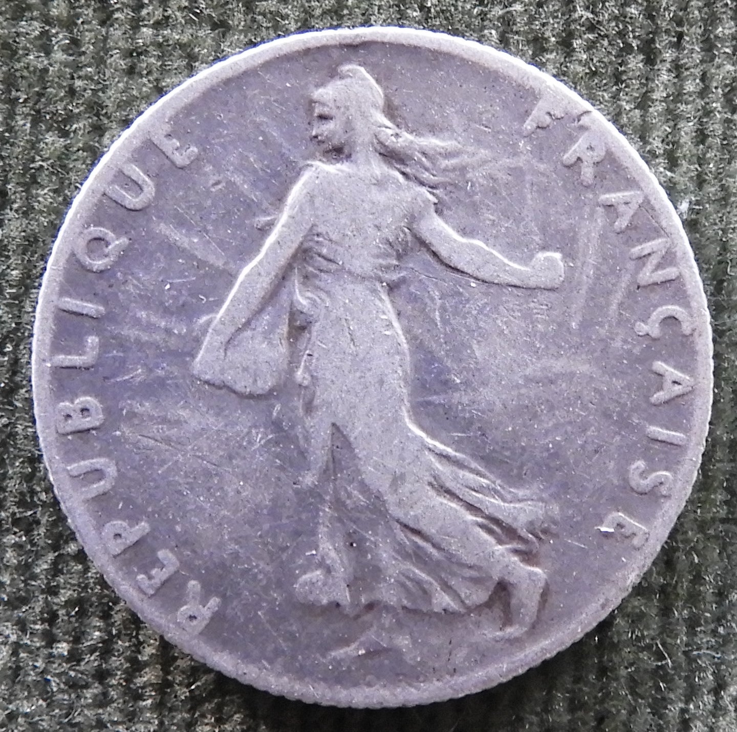 French 1917 50 Centimes Coin - Circulated