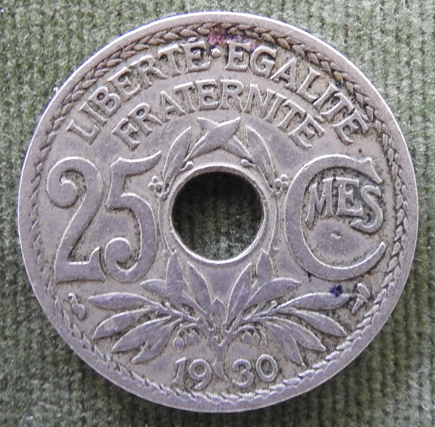 French 1930 25 Centimes Coin - Circulated
