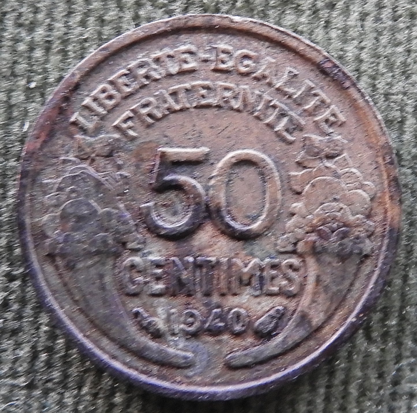 French 1940 50 Centimes Chamber Of Commerce Coin - Commerce Industrie Coin