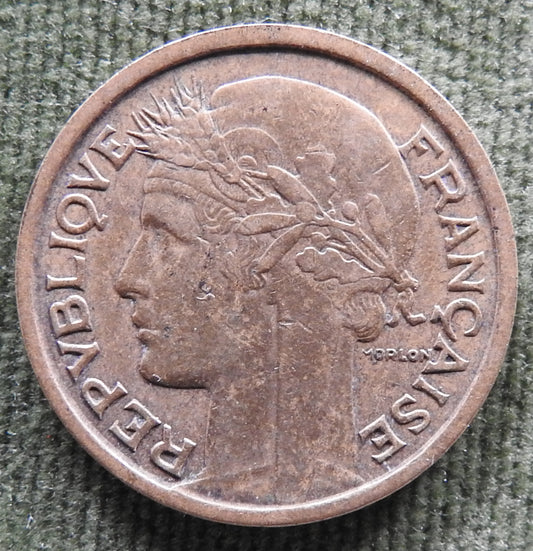 French 1941 1 Franc Coin - Circulated