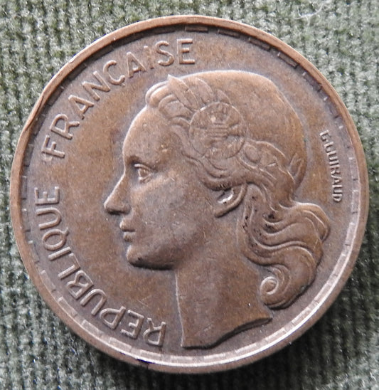 French 1951 B 20 Franc Coin - Circulated