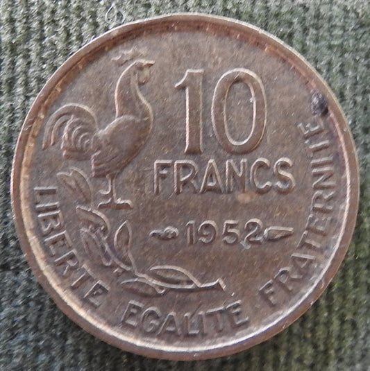 French 1952 10 Franc Coin - Circulated