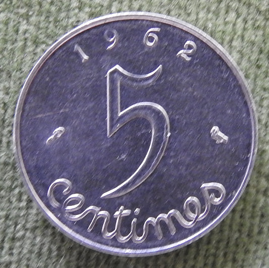 French 1962 5 Centimes Coin