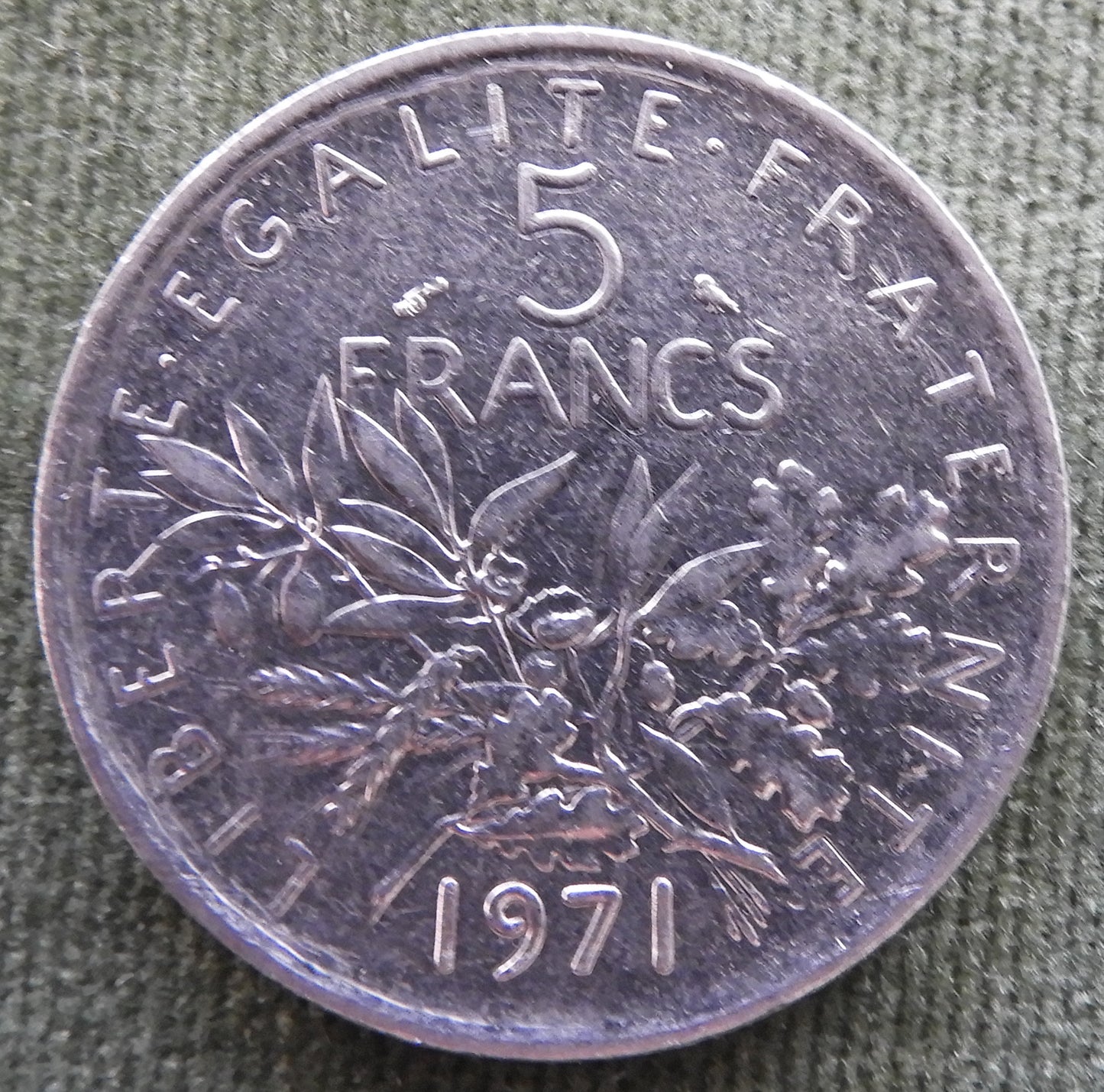 French 1971 5 Franc Coin - Circulated
