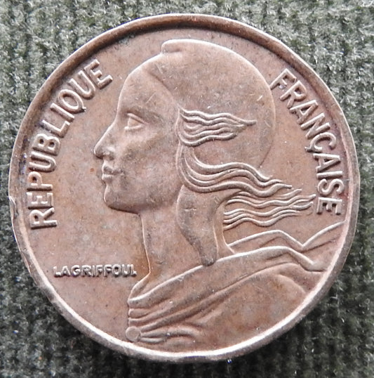 French 1974 5 Centimes Coin - Circulated