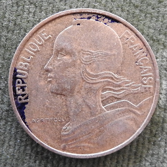 French 1979 10 Centimes Coin