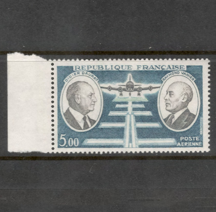 France 1971 5.00 Franc Daurat and Vanier Multicoloured Stamp