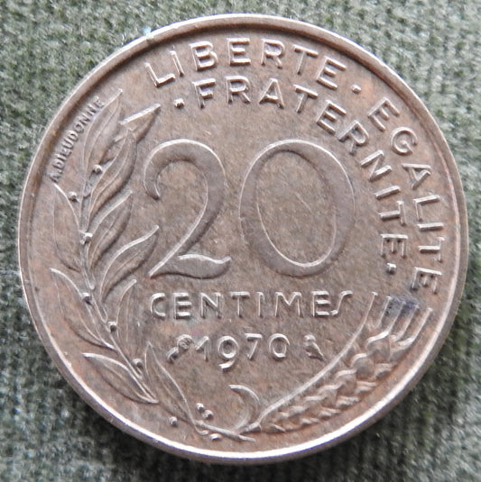 French 1970 20 Centimes Coin - Circulated