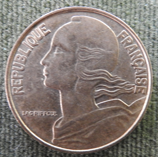 French 1984 20 Centimes Coin - Circulated