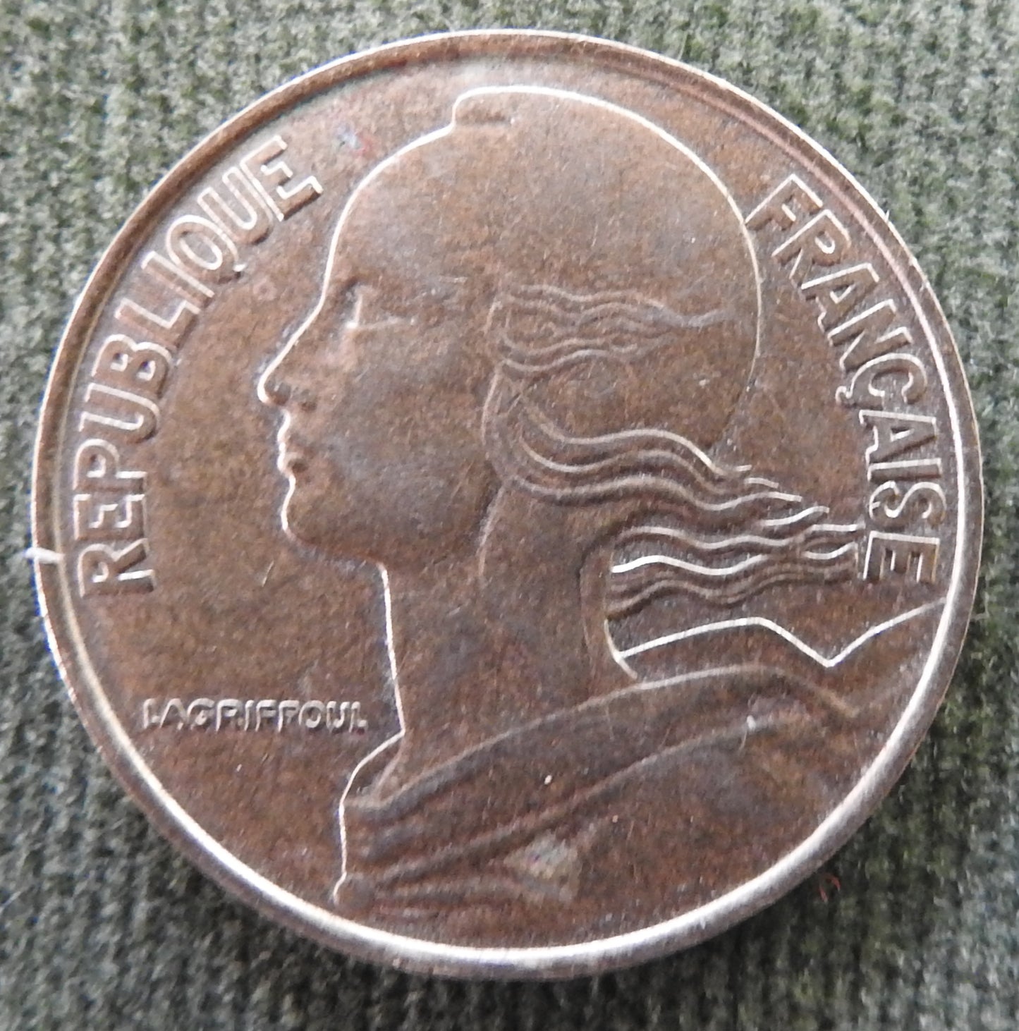 French 1989 20 Twenty Centimes Coin - Circulated
