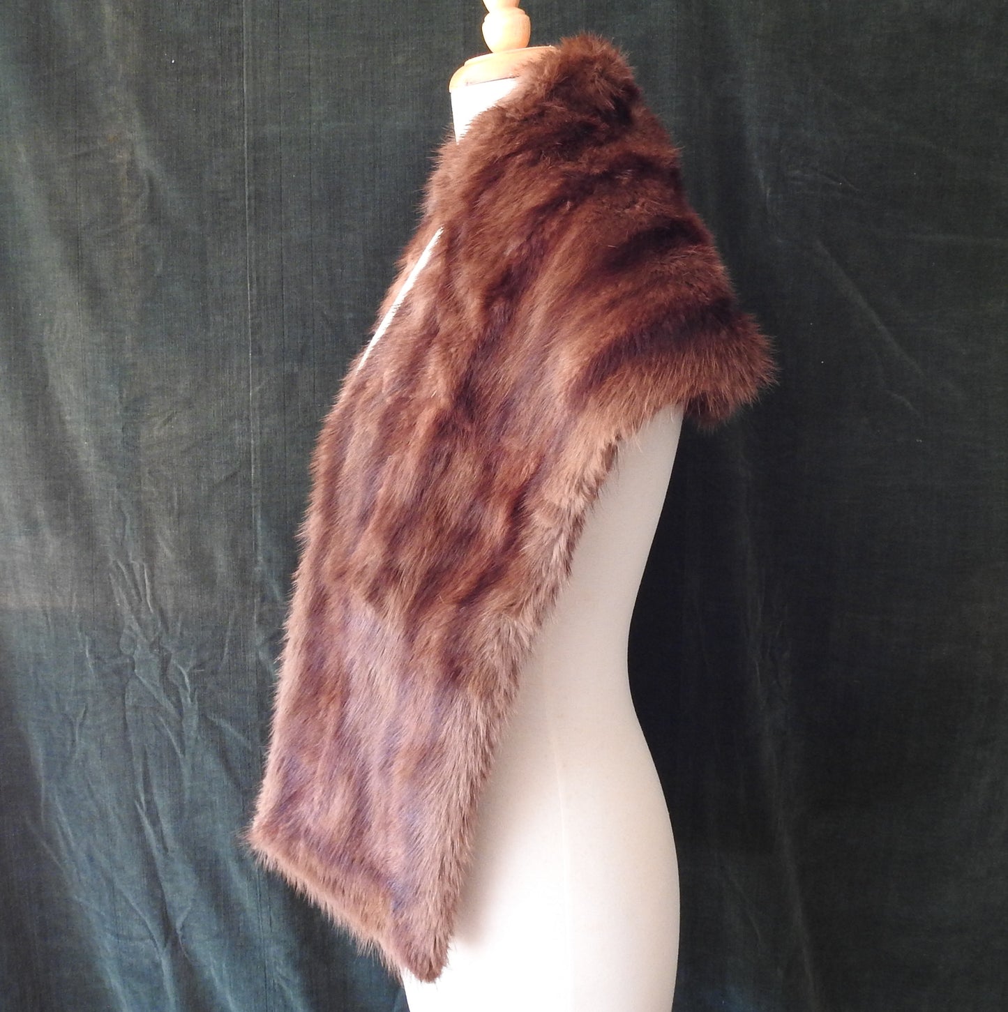 Unlabeled Fur Collar - Small Size