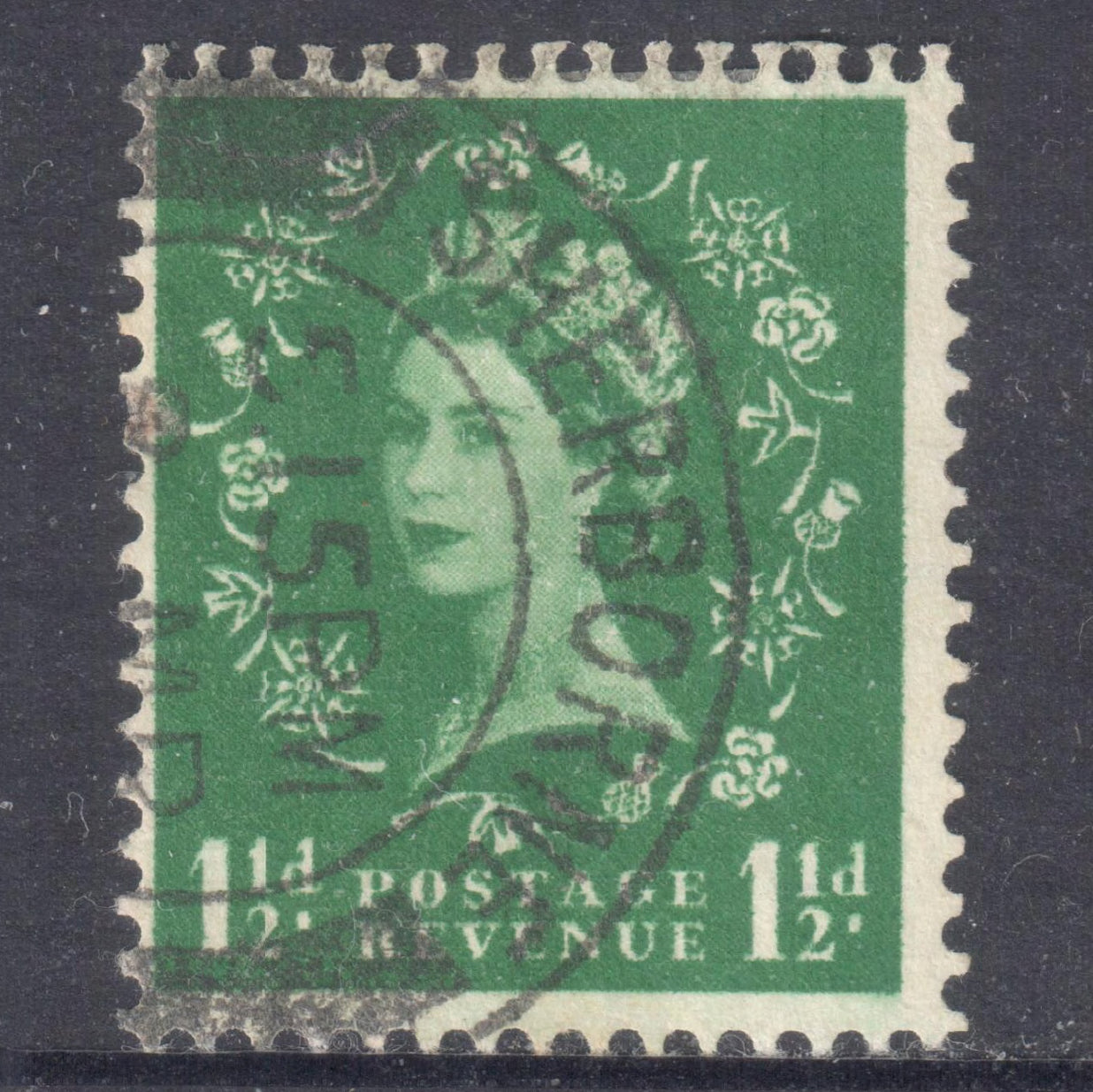 GB UK Great Britain England 1952 - 1954 1 1/2 Pence Yellowish Green Queen Elizabeth II Stamp - Perfin:14.75x14.25