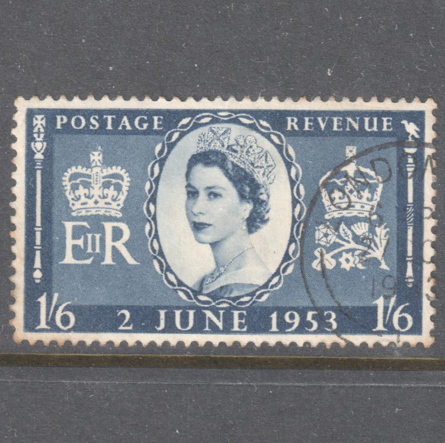 GB UK Great Britain England 1953 1'6 Indigo Crowning of Queen Elizabeth II Stamp - Perfin:14.75x14.25