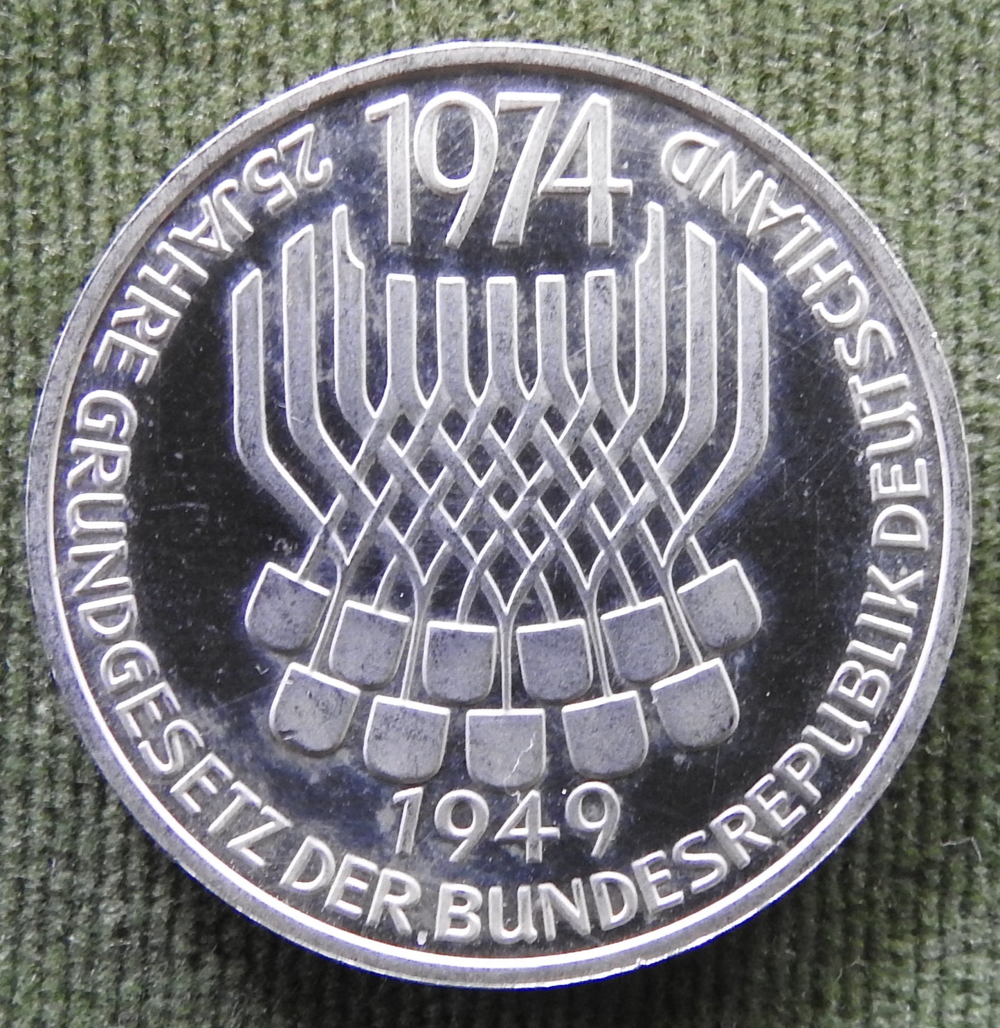 Germany 1974 F 5 Deutsche Mark Coin - Constitutional Law 25th Anniversary - Proof