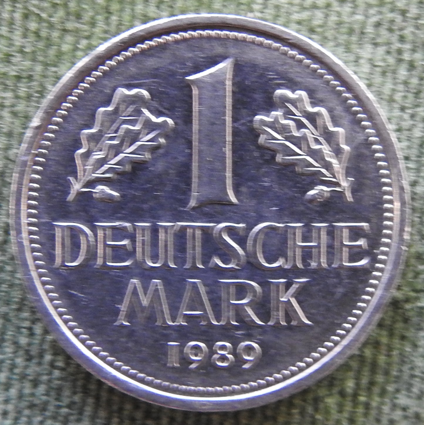 Germany 1989 G 1 Deutsche Mark Coin - Circulated