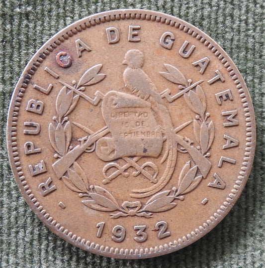 Guatemala 1932 2 Centavos Coin Coat Of Arms