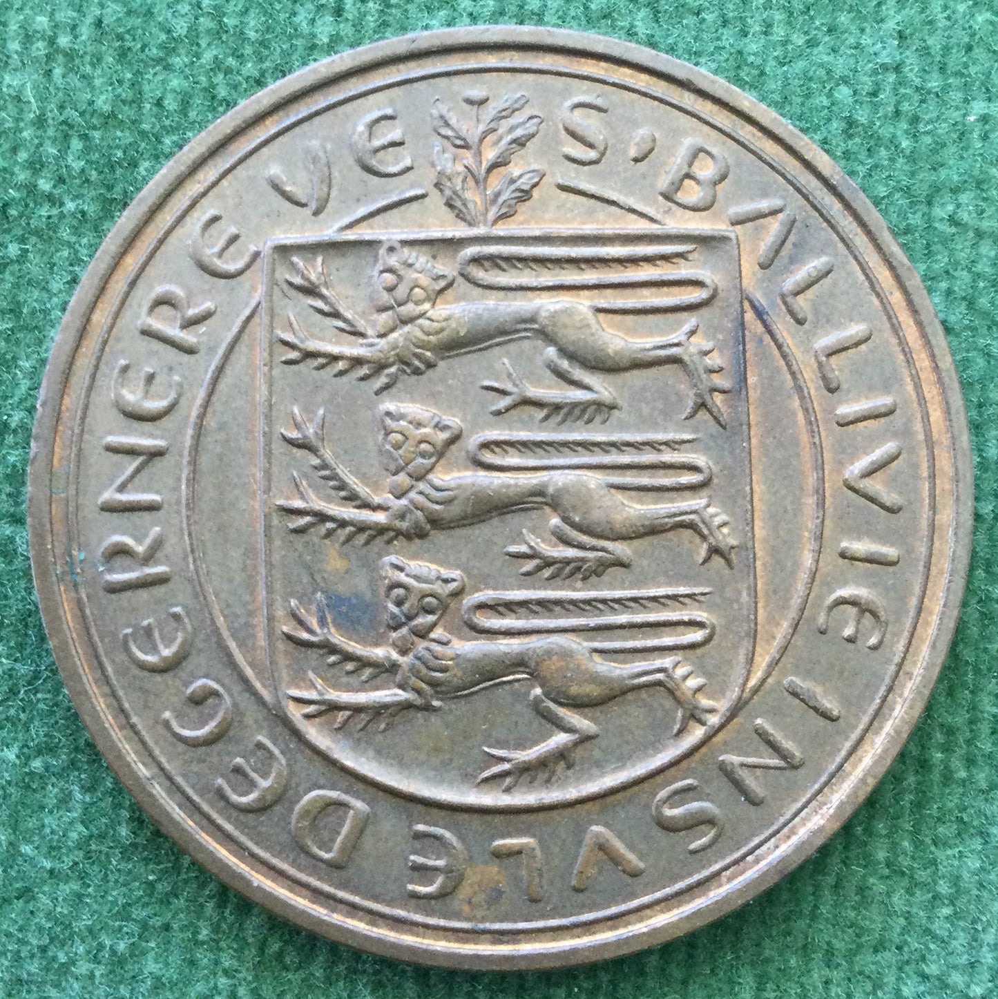 Guernsey 1956 8 Doubles Coin - Circulated