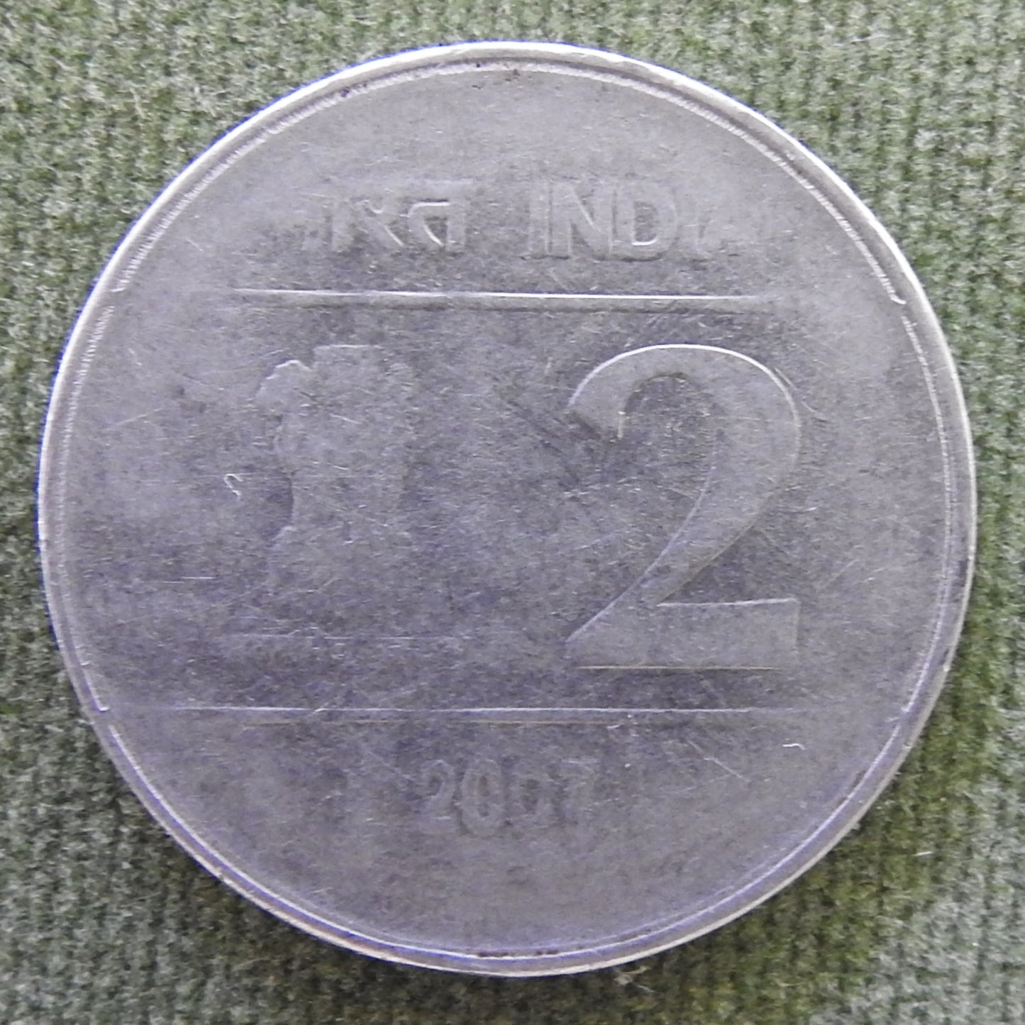 India 2007 2 Rupee Cross Dividing Four Dots Coin