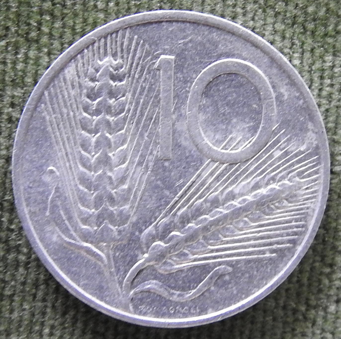 Italy 1951 10 Lira Coin Plough