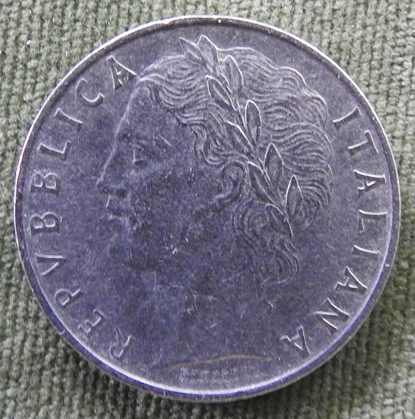 Italy 1962 100 Lire Goddess Minerva Facing Left Coin