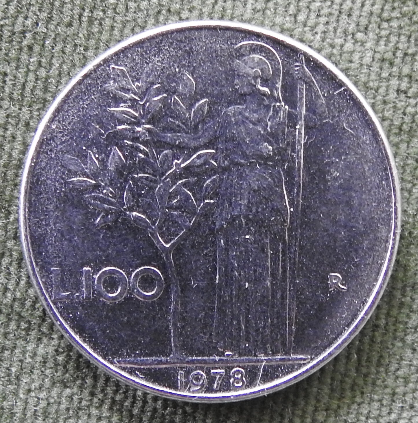 Italy 1978 100 Lire Goddess Minerva Facing Left Coin