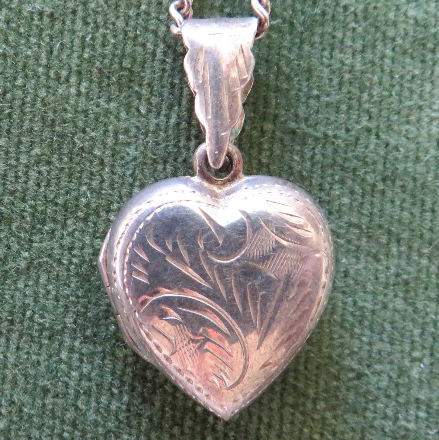 925 Silver Heart Shaped Photo Locket And Chain