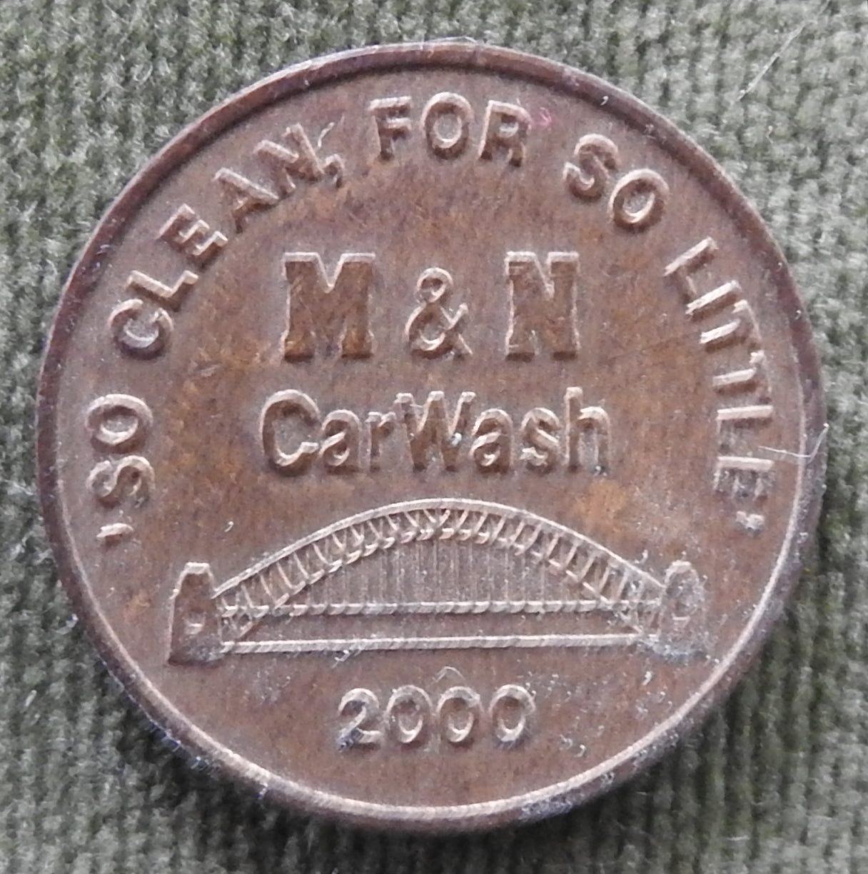2000 M & N Carwash Token - Aquarius Carwash Sydney