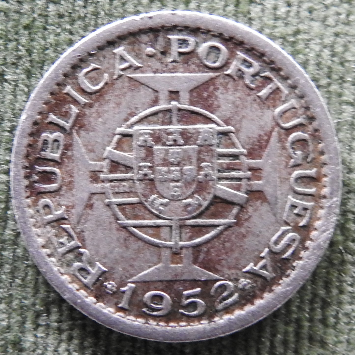 Macau 1952 50 Avos Coin