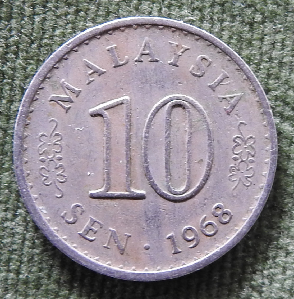 Malaysia 1968 10 Sen Coin - Circulated