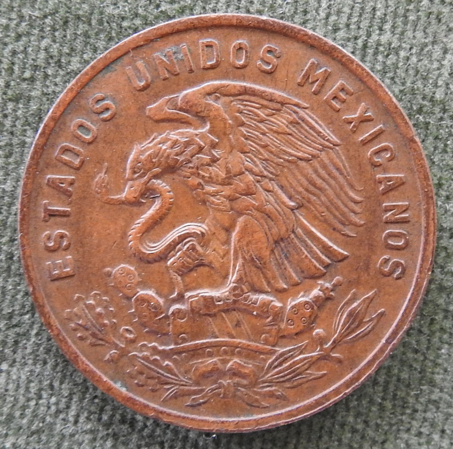 Mexican Mexico 1970 20 Centavos Coin Liberty Cap