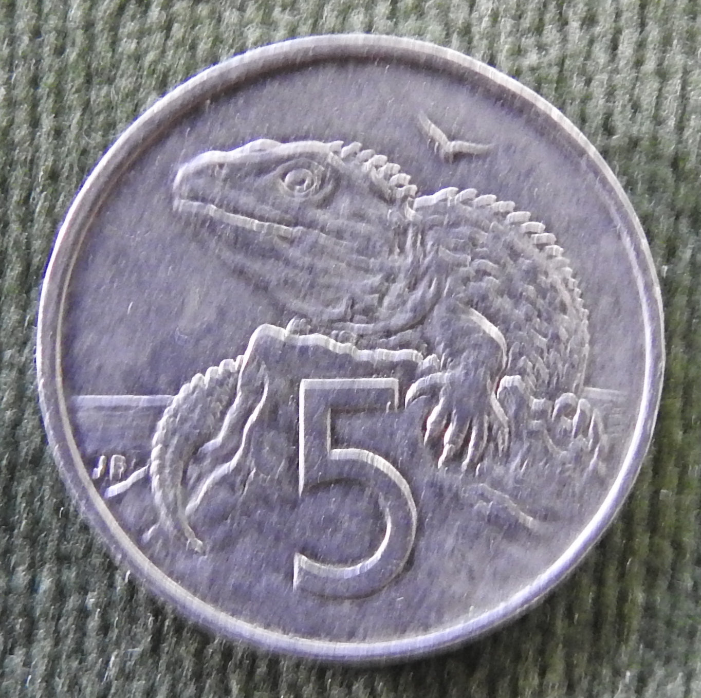 New Zealand 1988 5 Cent Queen Elizabeth II Coin