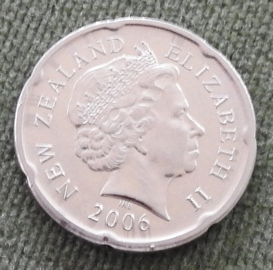 New Zealand 2006 20 Cent Queen Elizabeth Coin