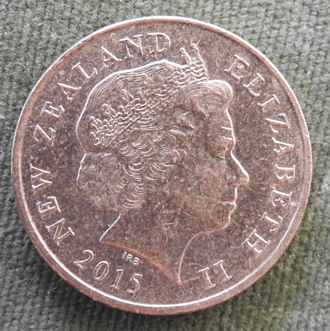 New Zealand 2015 2 Dollar Queen Elizabeth Coin
