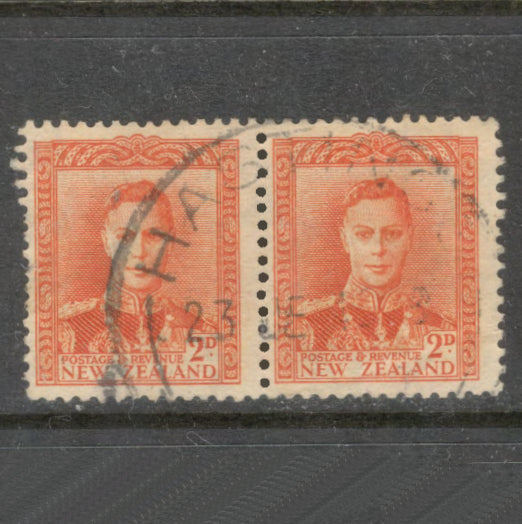 New Zealand 1938-1947 2d 2 Pence King George VI Orange Stamp Pair