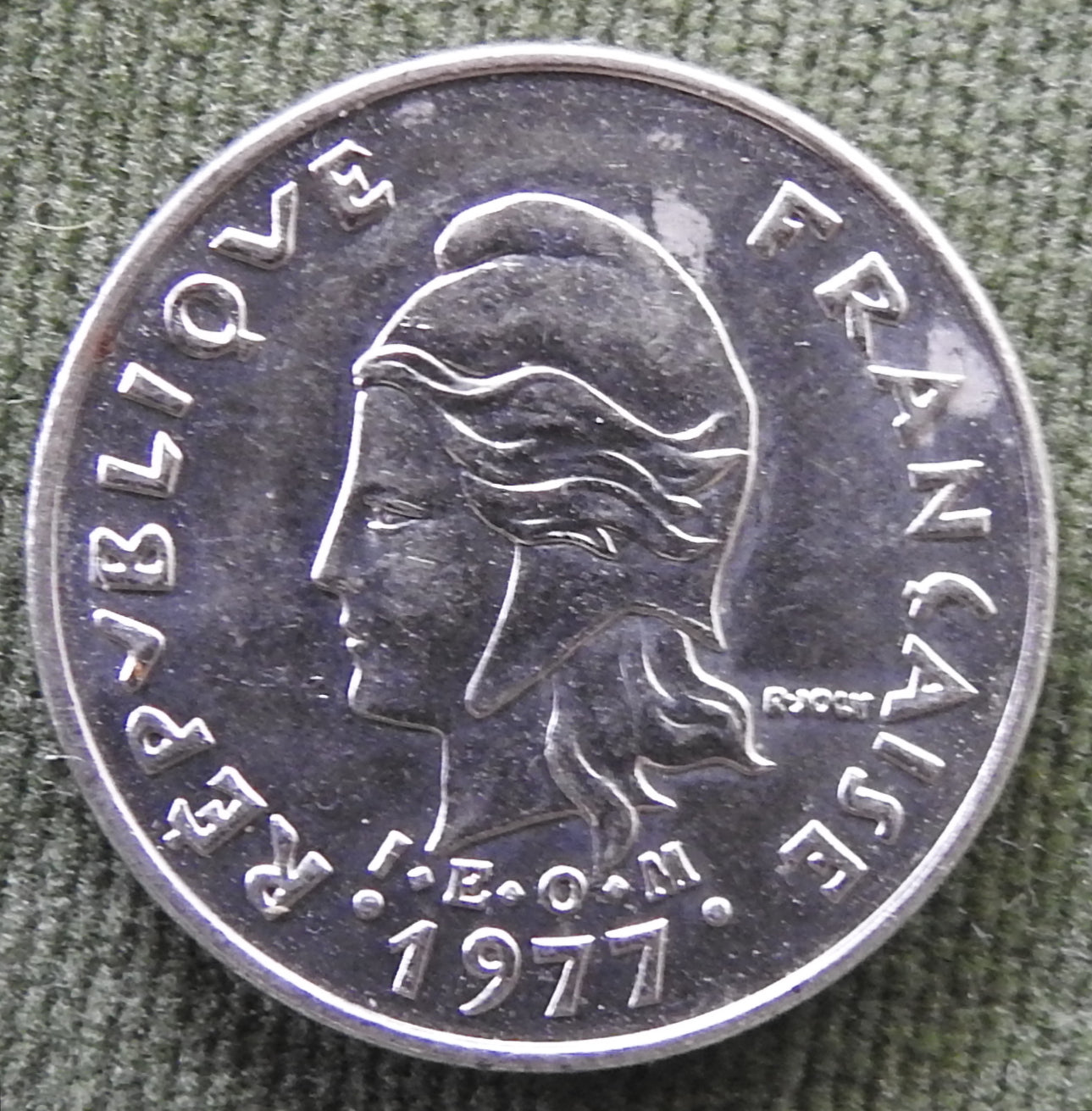 Nouvelle Caledonie 1977 10 Franc Coin