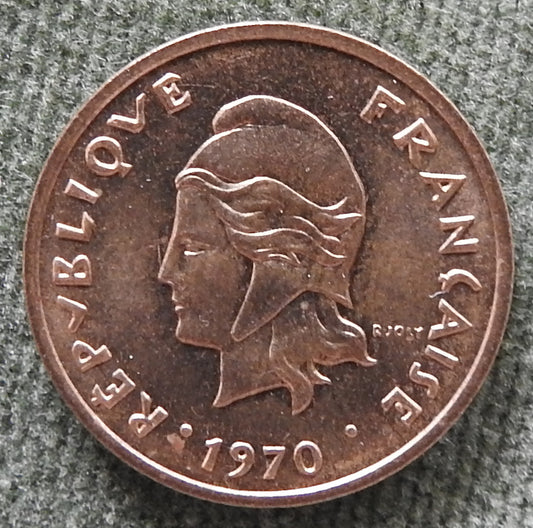 Nouvelle Hebrides 1970 2 Franc Coin - Circulated