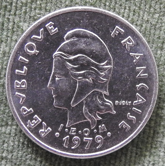 Nouvelle Hebrides 1979 10 Franc Coin