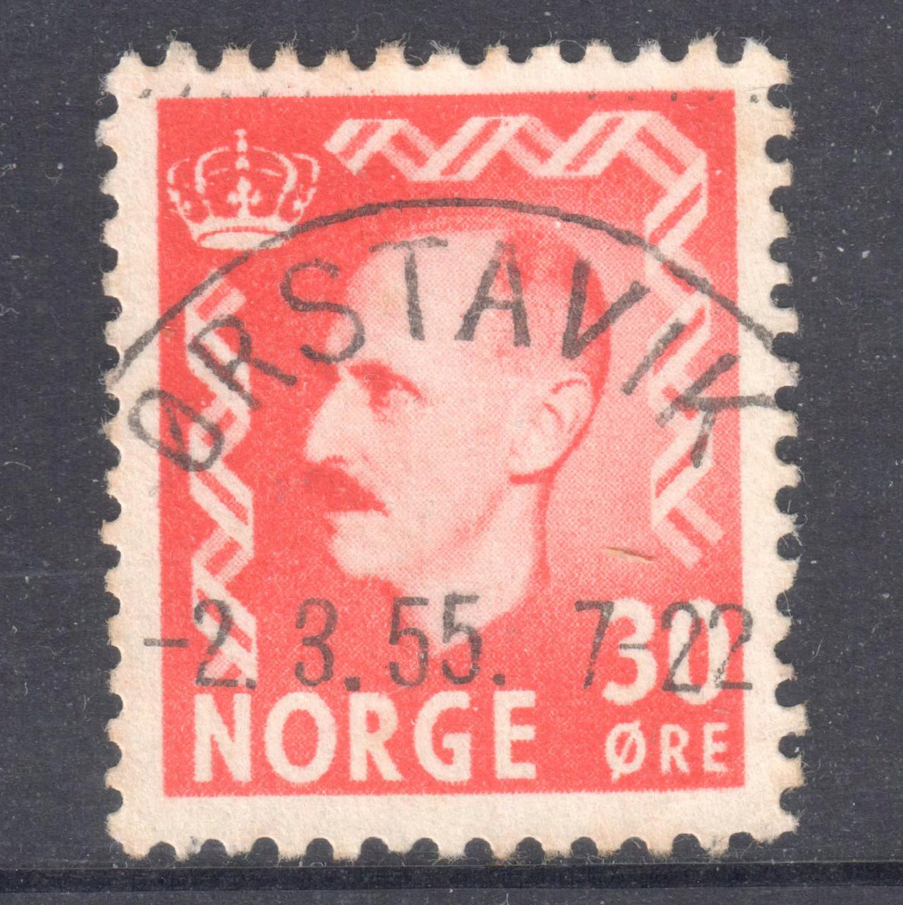 Norway 1951 - 1952 30 Ore Red King Haakon VII Stamp - Perf:13