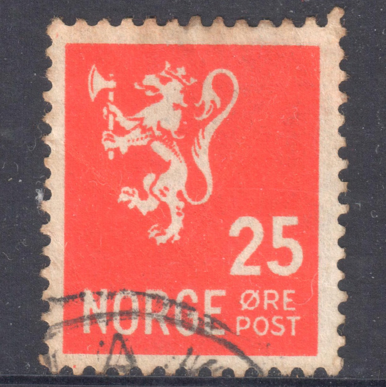 Norway 1946 25 Ore Orange Red Old National Arms Stamp - Perf:13x13.5