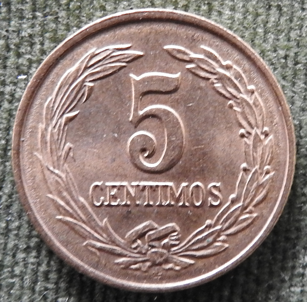 Paraguay 1947 5 Centimos Coin