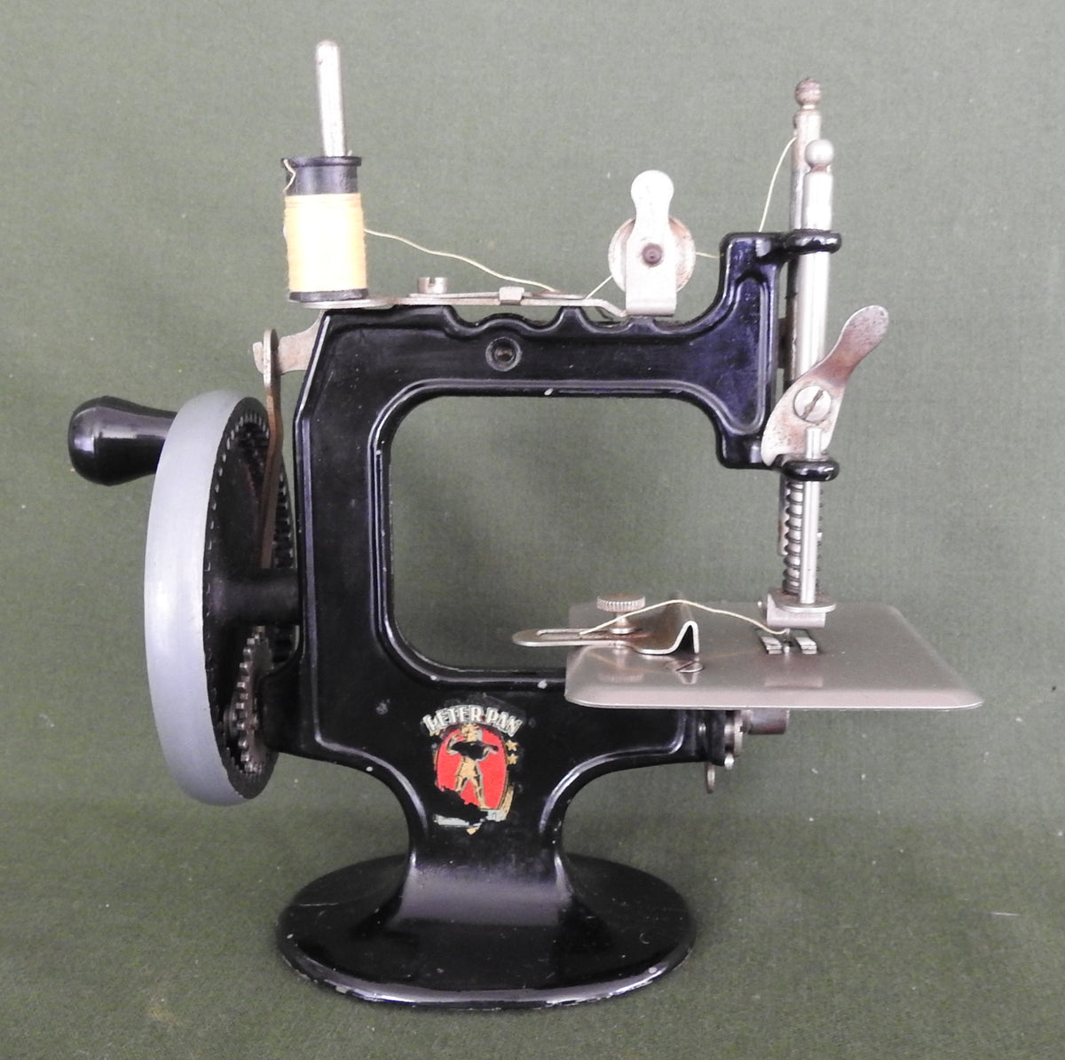 Peter Pan Model 0 Childs Sewing Machine - Manufactured in Australia From 1948 to 1964