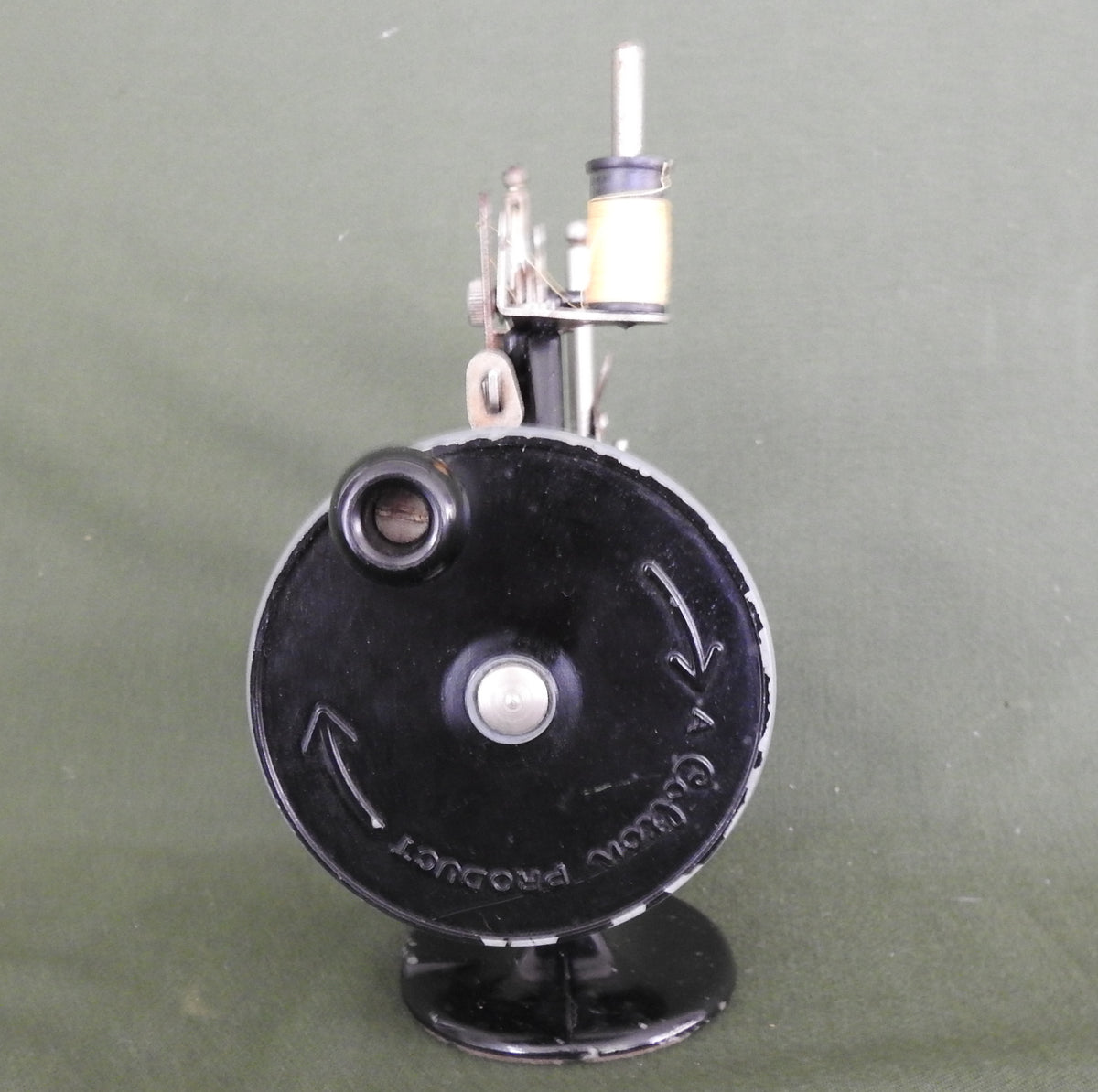 Peter Pan Model 0 Childs Sewing Machine - Manufactured in Australia From 1948 to 1964