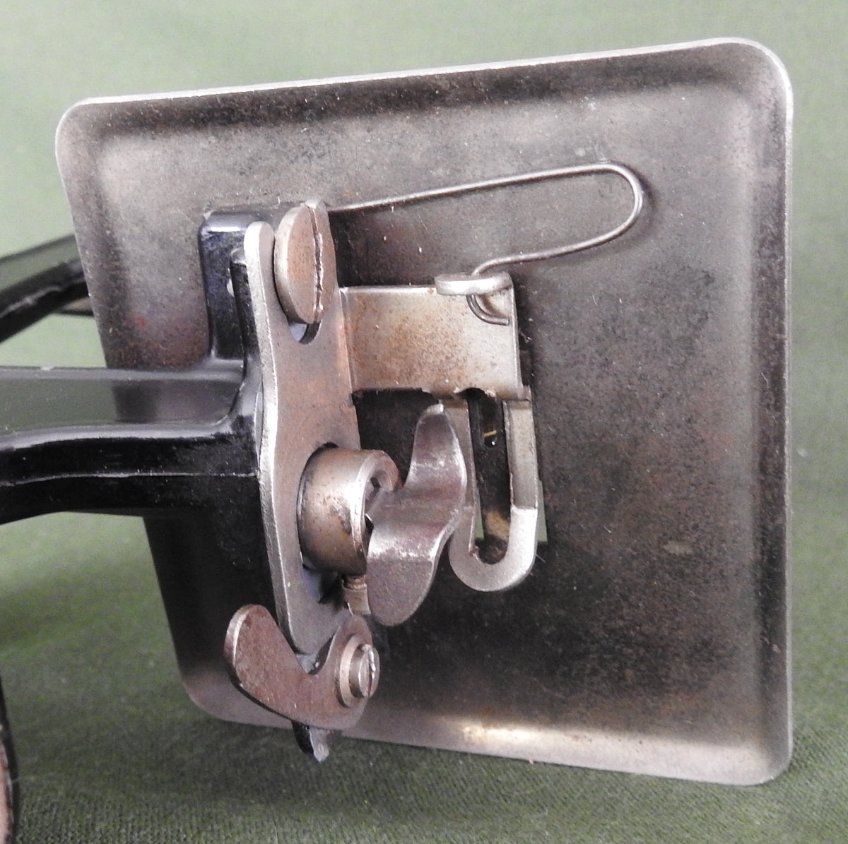 Peter Pan Model 0 Childs Sewing Machine - Manufactured in Australia From 1948 to 1964