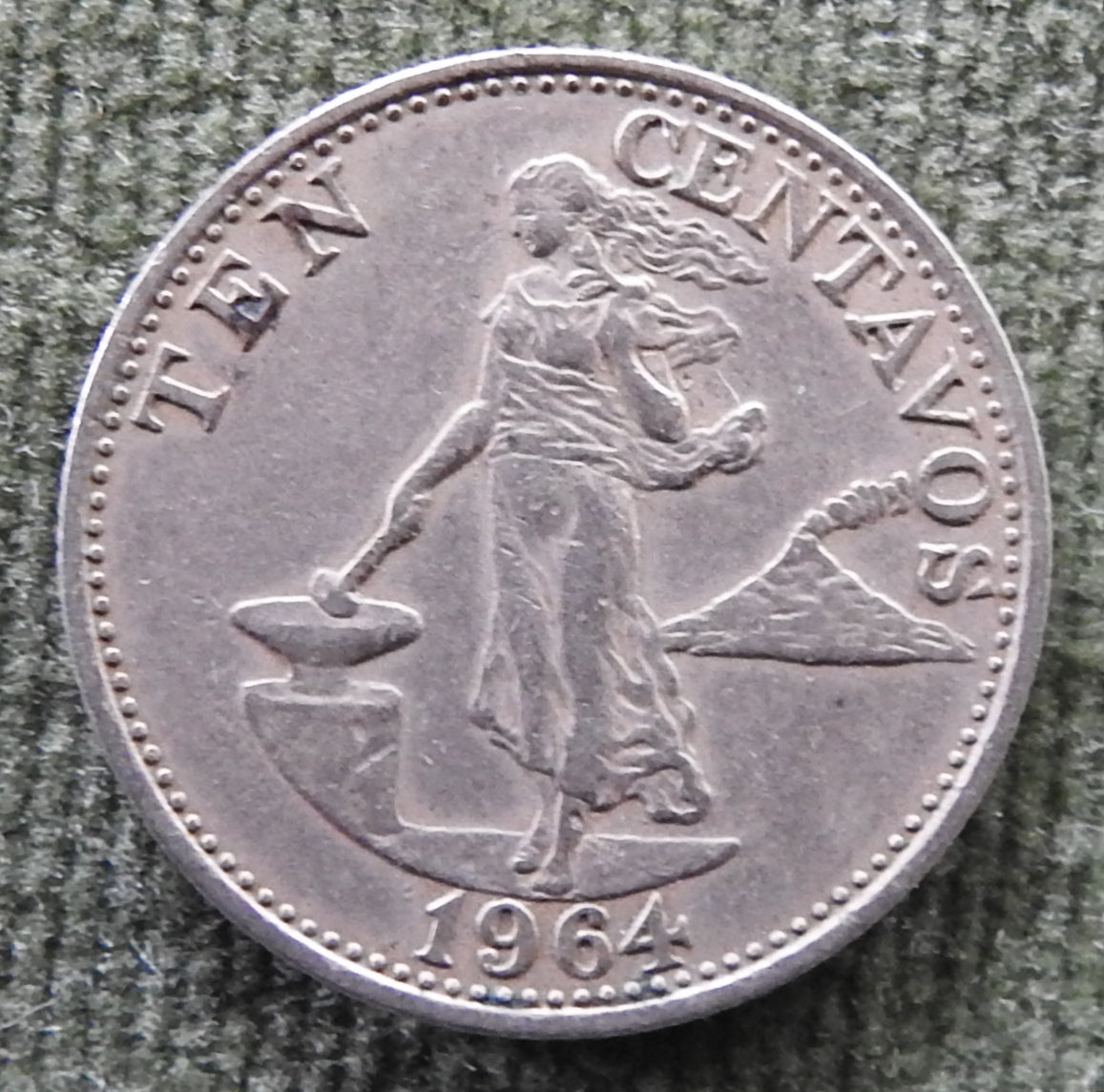 Philippines 1964 10 Centavo Coin - Circulated